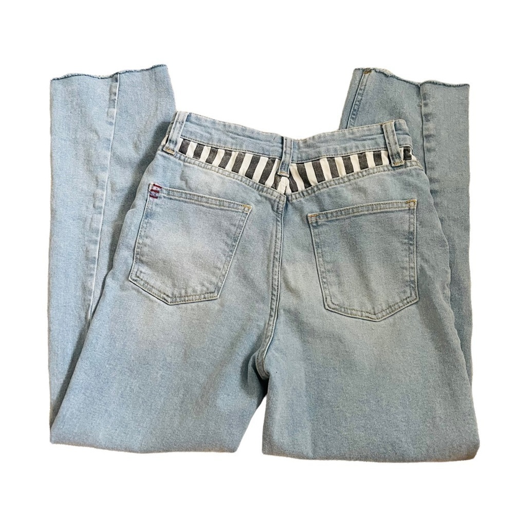 BDG Girlfriend High-Rise Jean – Striped Yoke - Picture 6 of 9